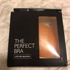 Intimissimi “the perfect bra” stick on